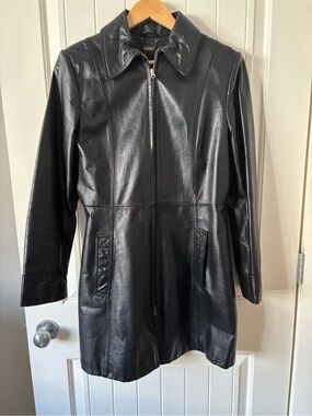Danier Canada Genuine Leather Black Car Coat Women’s Medium | Two-Way Zip